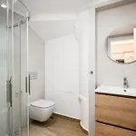 Casa Milonopoulos By Konnect, & Main House Daire